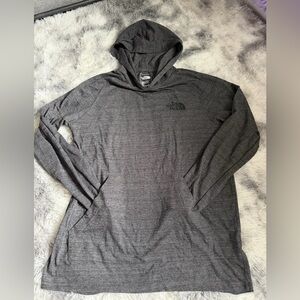 The North Face Pullover Hoodie men’s size S